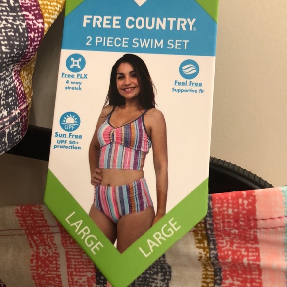 Free Country Ladies Swim Suit - Picture 5 of 8